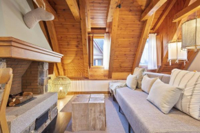 Luderna - Casa Eth Farrow I Casau